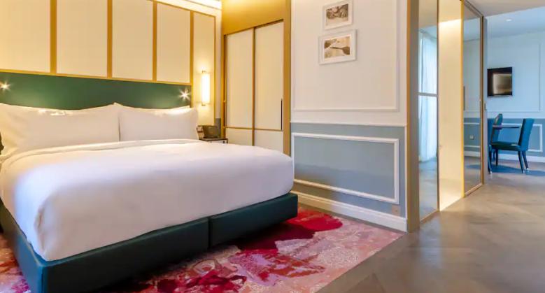 The Emerald House Lisbon - Curio Collection By Hilton Exterior photo