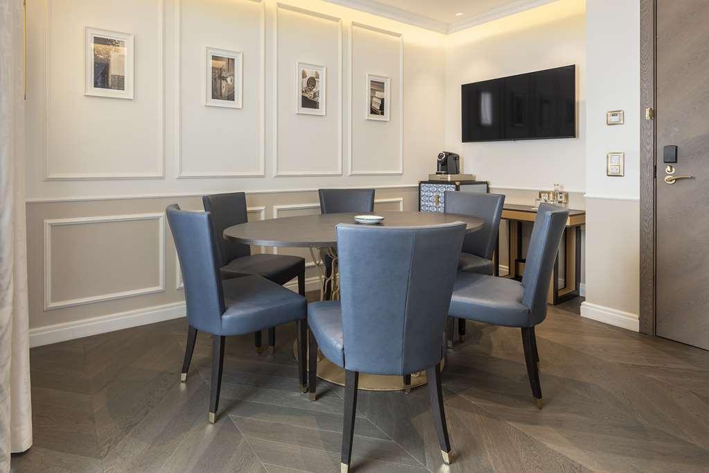 The Emerald House Lisbon - Curio Collection By Hilton Room photo